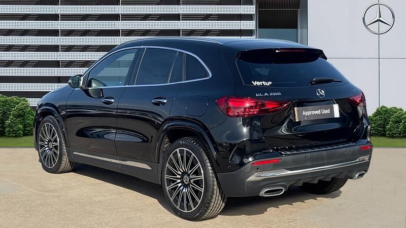 Used Mercedes GLA200 AMG Line Premium 163 HP (119 kW) 2024 SUV