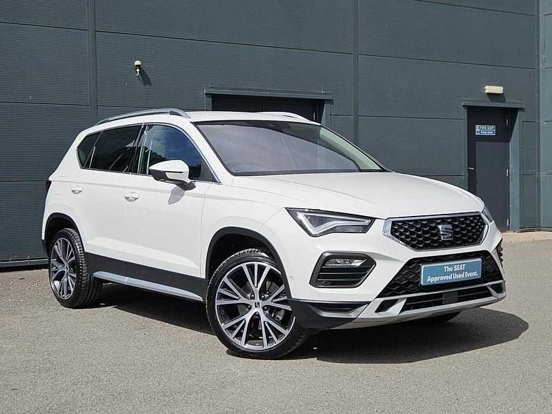 White Used 2022 Seat Ateca Xperience Lux SUV | £21,390 (Fair price) - Image 1/4