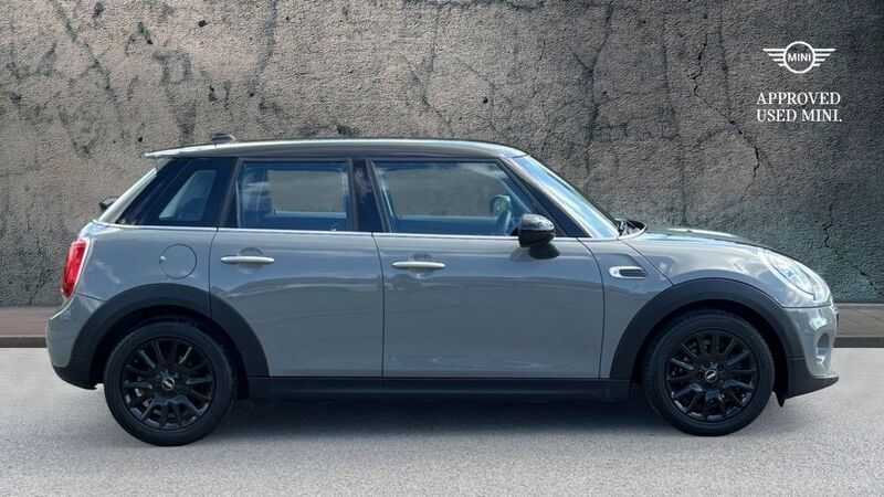 Used Mini Cooper Hatch 136 HP (100 kW) 2018 Grey Hatchback