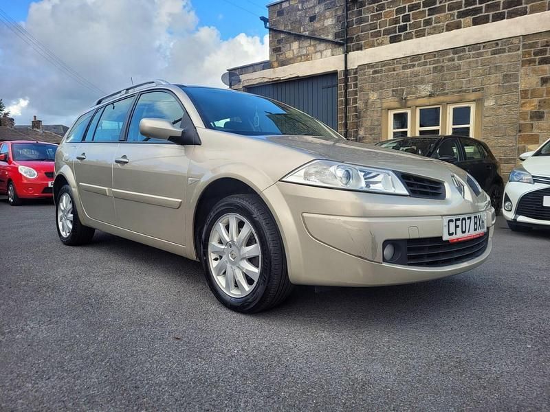 Gold Used 2007 Renault Mégane GrandTour Dynamique Estate | £2,495 - Image 1/4