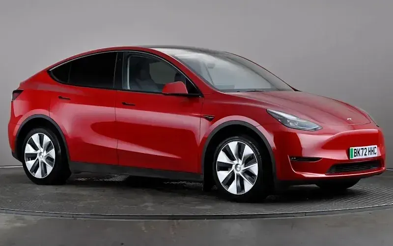 Used Tesla Model Y Long Range AWD 286 kW (389 HP) 2025 SUV