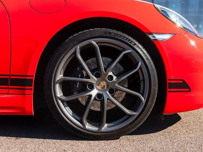 Used Porsche 718 Cayman Edition 2023 Guards red Coupe