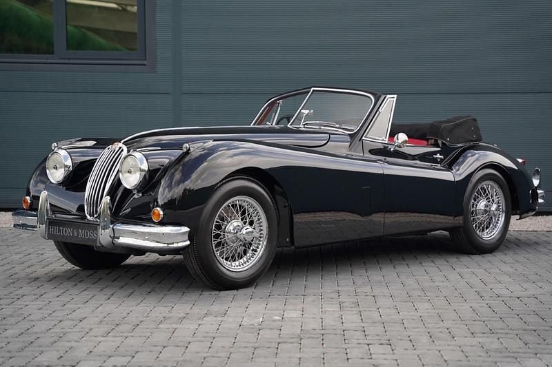 Used Jaguar XK 193 HP (141 kW) 1956 Solid black Coupe