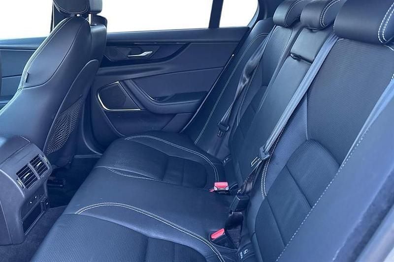 Used Jaguar XE R-Dynamic 250 HP (183 kW) 2020 Grey Sedan