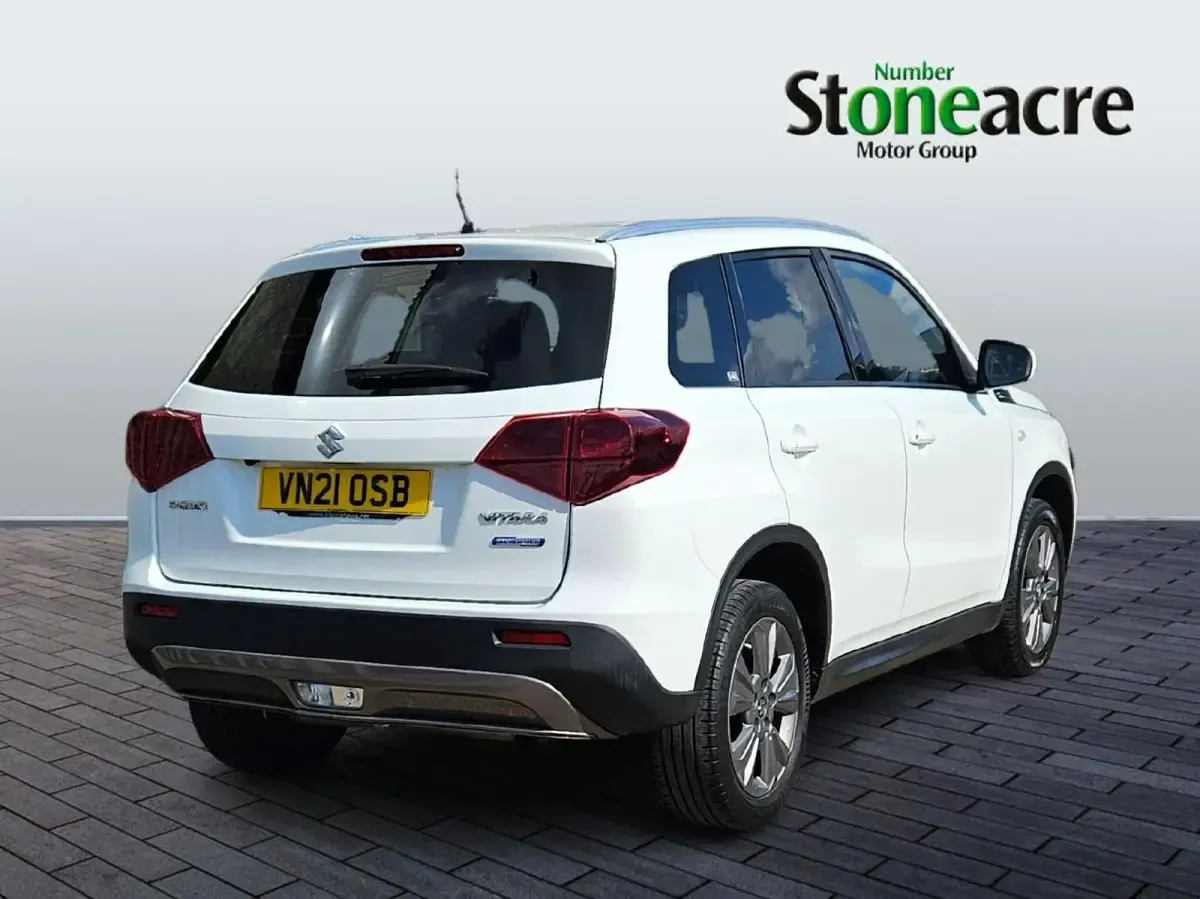Used Suzuki Vitara SZ-T 129 HP (94 kW) 2021 White SUV