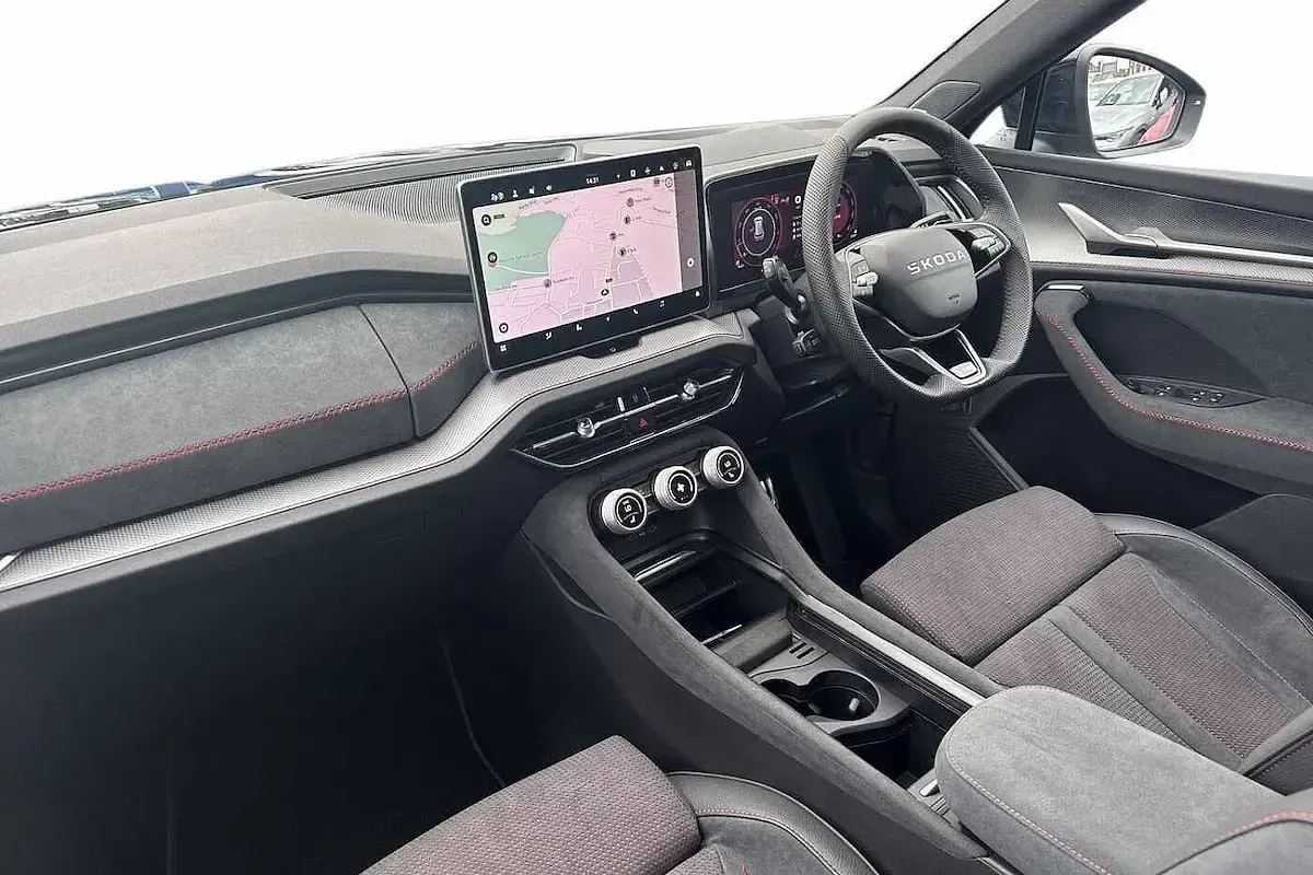 New Skoda Kodiaq vRS 195 HP (143 kW) 2026 Black magic pearl effect SUV