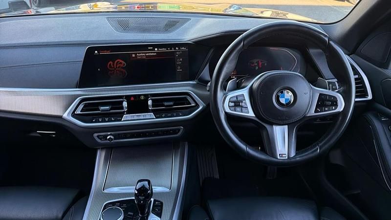 Used BMW X5 M Sport 282 HP (207 kW) 2022 Black SUV