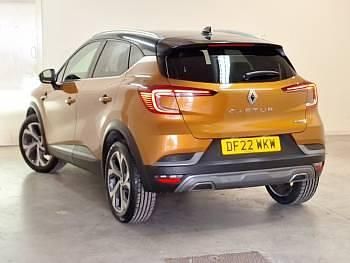 Used Renault Captur R.S. 140 HP (102 kW) 2022 Orange SUV