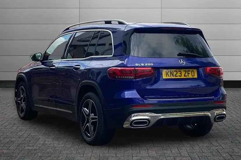 Used Mercedes GLB200 AMG Line Premium 163 HP (119 kW) 2023 Blue SUV