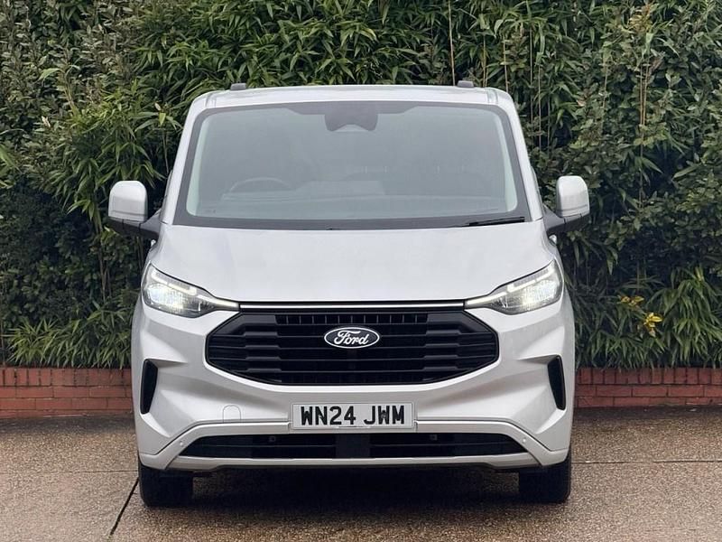 Used Ford Transit Custom Limited 136 HP (100 kW) 2024 Silver Van