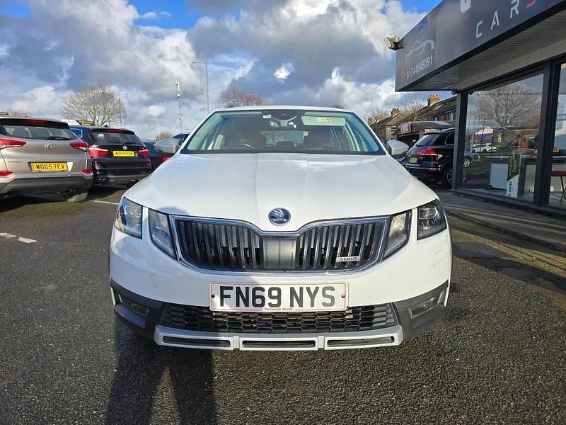Begagnad Skoda Octavia 150 HK (110 kW) 2019 Vit Kombi