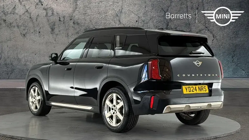 Used Mini Countryman 215 HP (158 kW) 2024 Black SUV