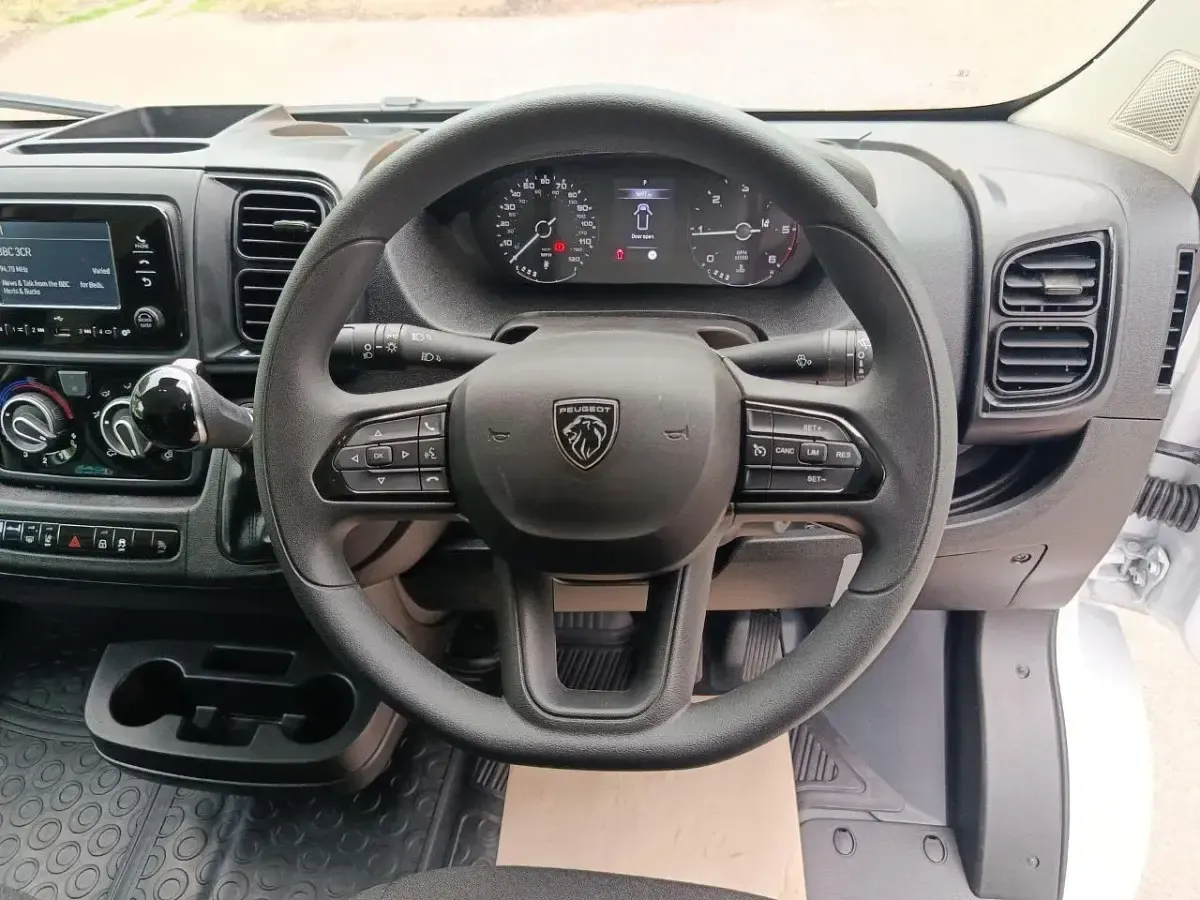 Used Peugeot Boxer S 138 HP (101 kW) 2025 White Van