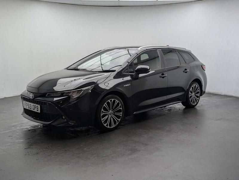 Used Toyota Corolla Design 122 HP (89 kW) 2019 Black Estate