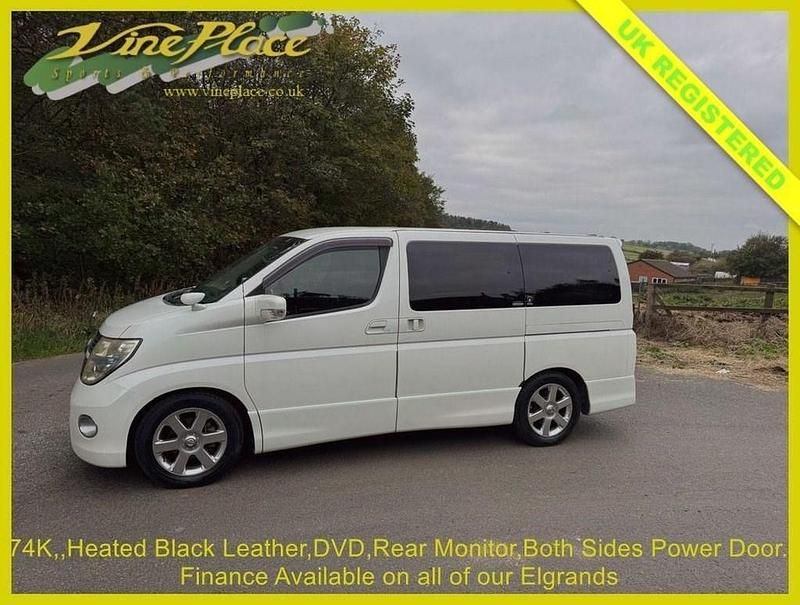 Used Nissan Elgrand 2008 White MPV