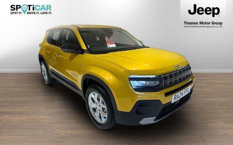 Used 2025 Jeep Avenger Altitude SUV | £24,995 (A bit pricey) - Image 1/4