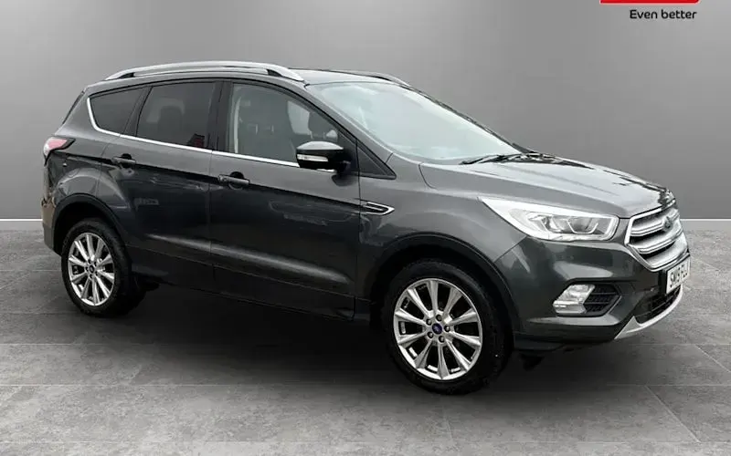 Usado Ford Kuga Titanium 179 HP (131 kW) 2019 SUV