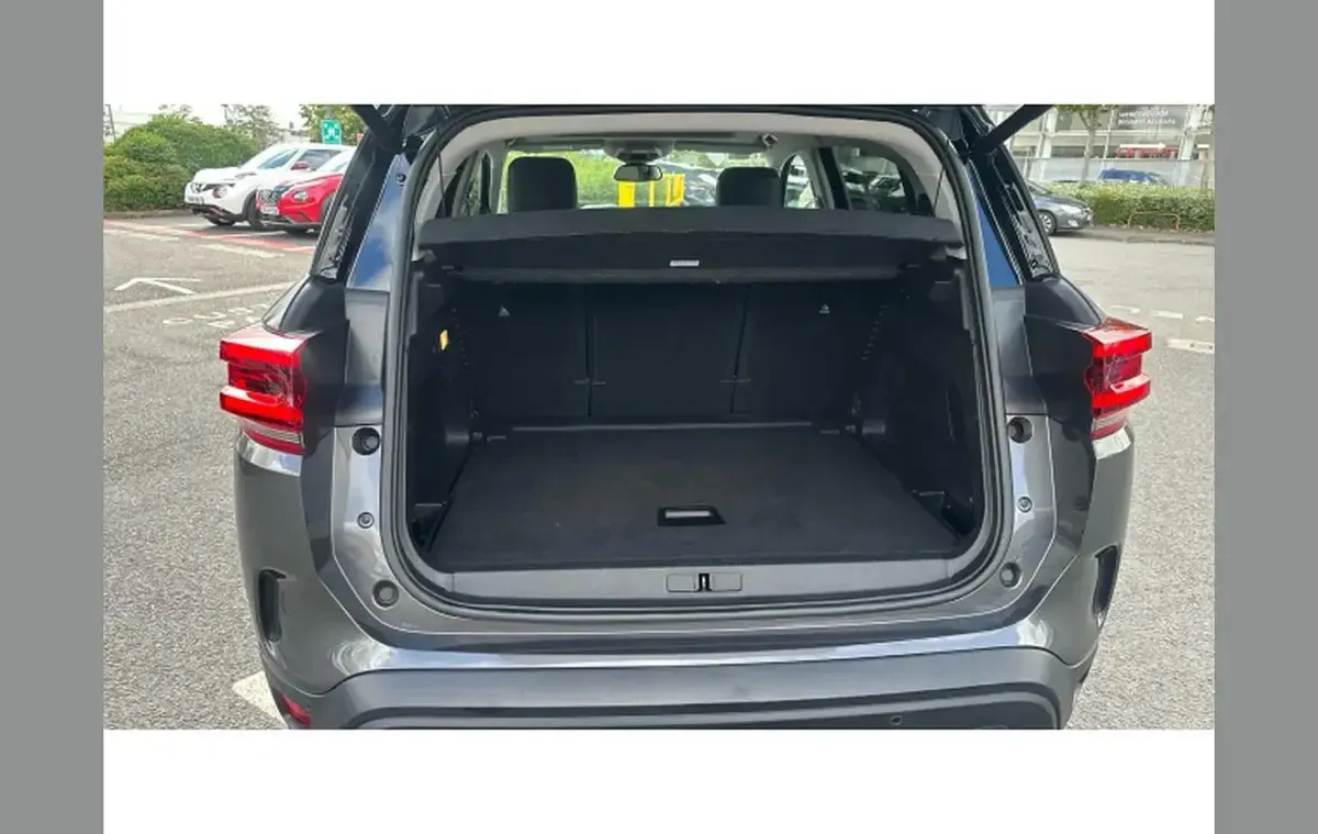 Used Citroën C5 Aircross PureTech 130 HP (95 kW) 2023 Grey SUV