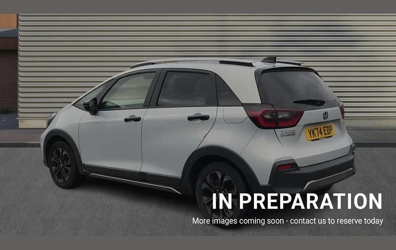 Used Honda Jazz Advance 122 HP (89 kW) 2024 White Hatchback