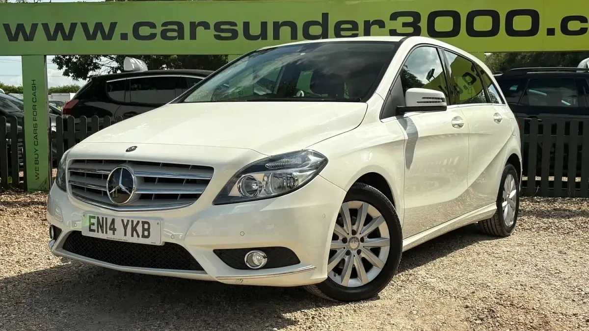 Used Mercedes B180 SE 109 HP (80 kW) 2014 White Hatchback