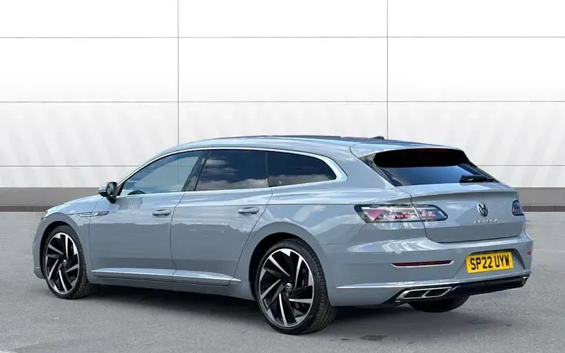 Used VW Arteon R-line 190 HP (139 kW) 2024 Estate