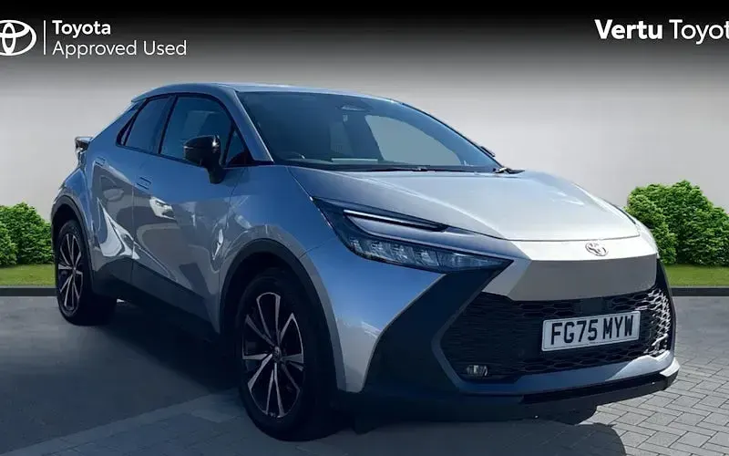 Used Toyota C-HR Design 223 HP (164 kW) 2026 SUV