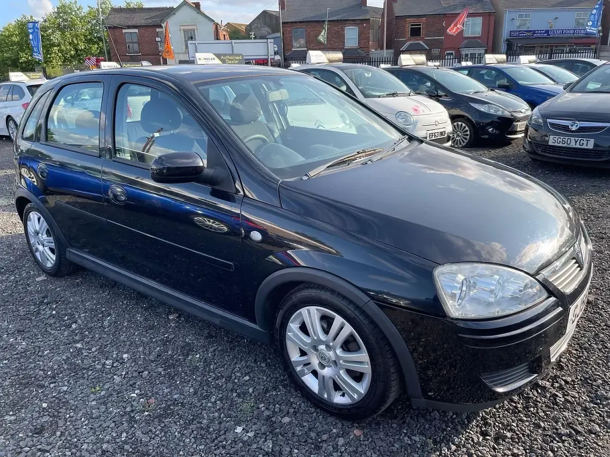 Used Vauxhall Corsa Active 90 HP (66 kW) 2006 Black Hatchback
