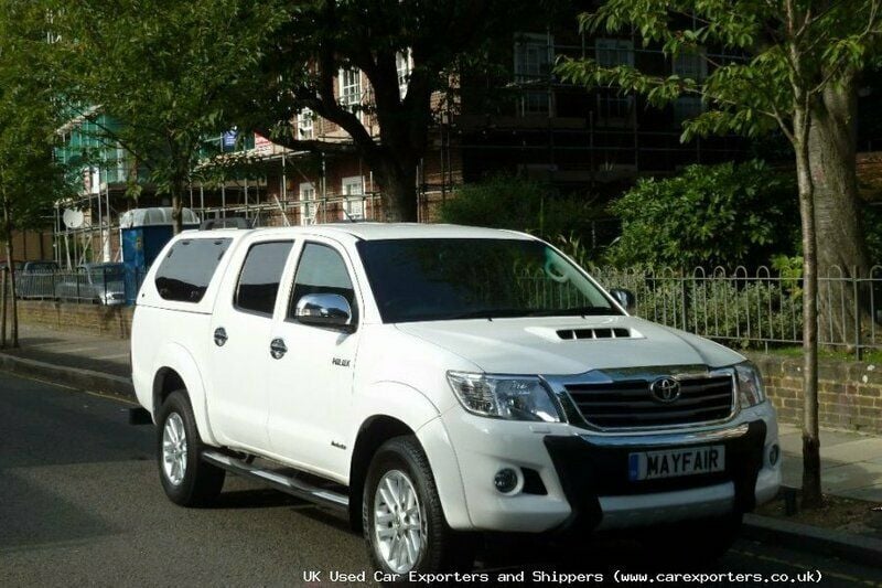 Used 2012 Toyota HiLux Pickup | £14,495 (Expensive) - Image 1/4