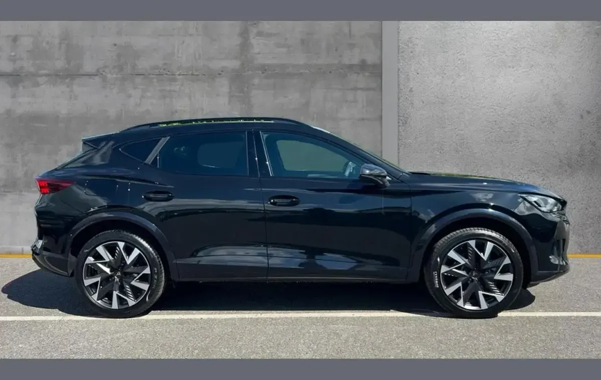 New Cupra Formentor 147 HP (108 kW) 2026 Black SUV
