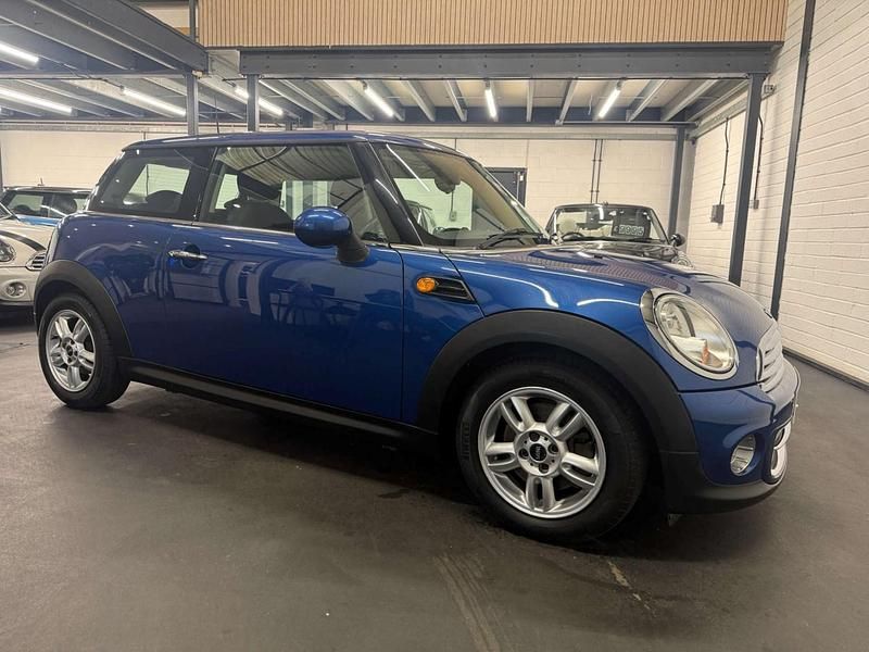 Blue Used 2012 Mini Cooper Hatch Hatchback | £8,995 (Fair price) - Image 1/4