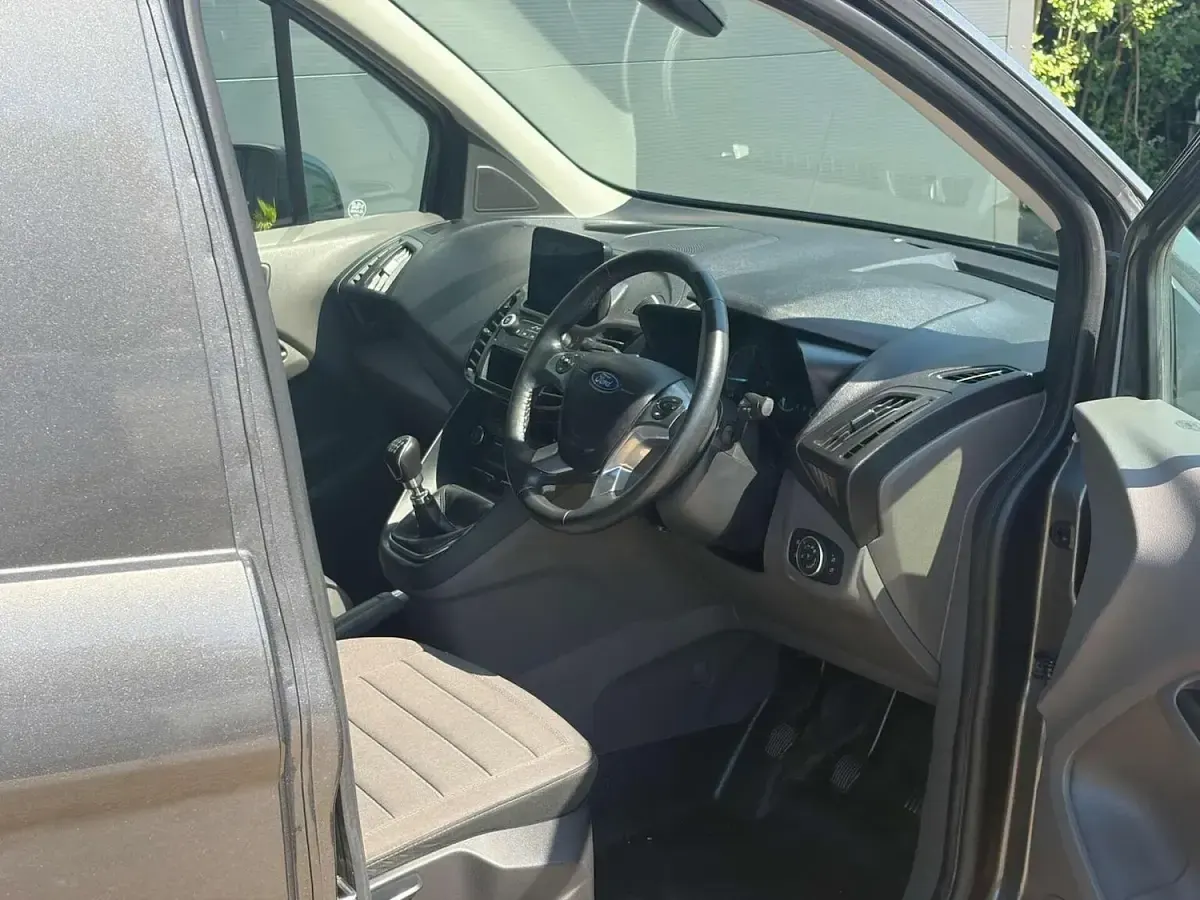 Used Ford Transit Connect Limited 2022 Grey MPV