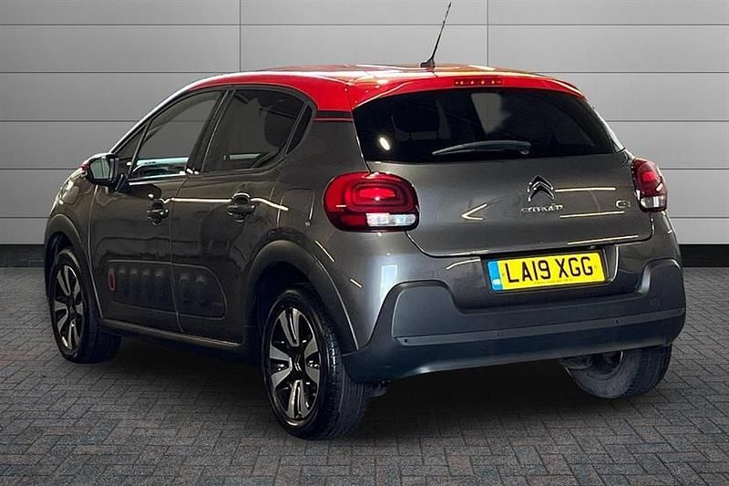 Used Citroën C3 Flair 83 HP (61 kW) 2019 Platinum grey with sport red roof Hatchback