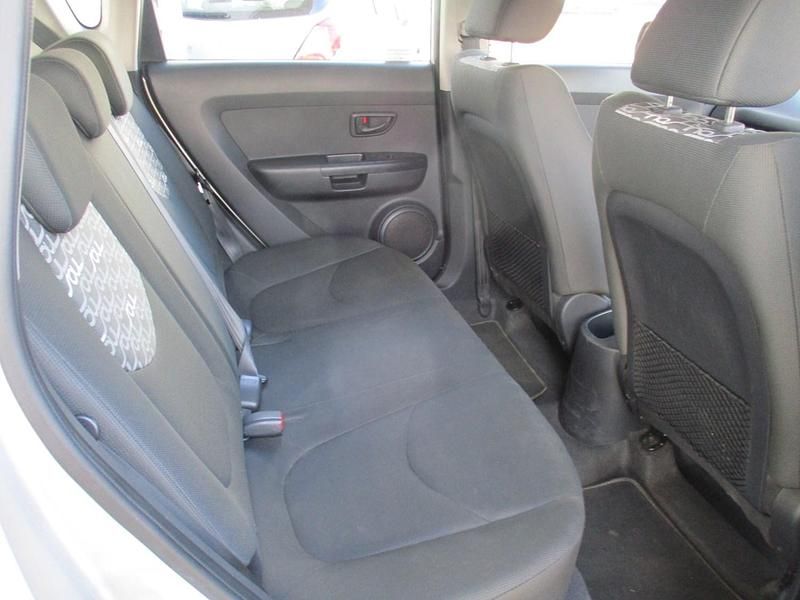 Used Kia Soul 124 HP (91 kW) 2009 Silver SUV