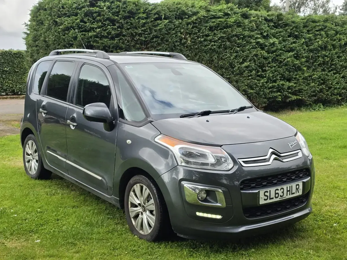 Used Citroën C3 Picasso Exclusive 2013 Grey MPV