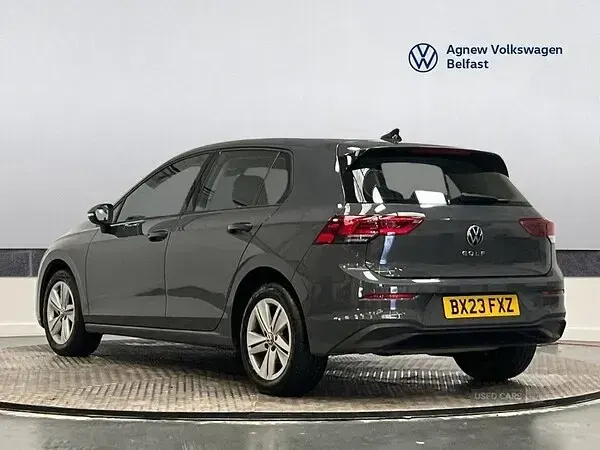 Used VW Golf VIII Life 130 HP (95 kW) 2023 Grey Hatchback