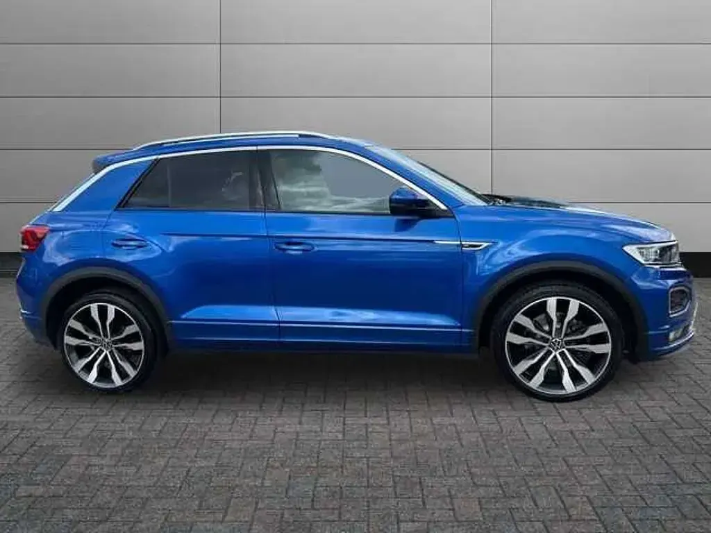 Used VW T-Roc R-line 150 HP (110 kW) 2021 Blue SUV