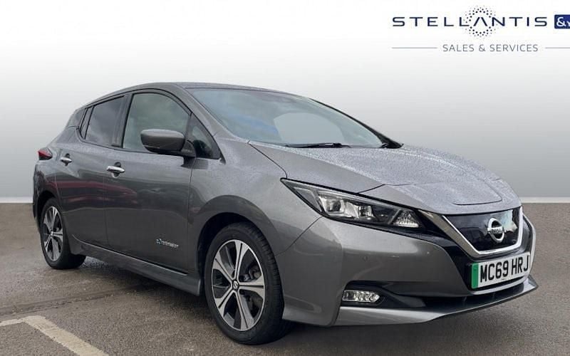 Used Nissan Leaf Tekna 110 kW (150 HP) 2022 Hatchback