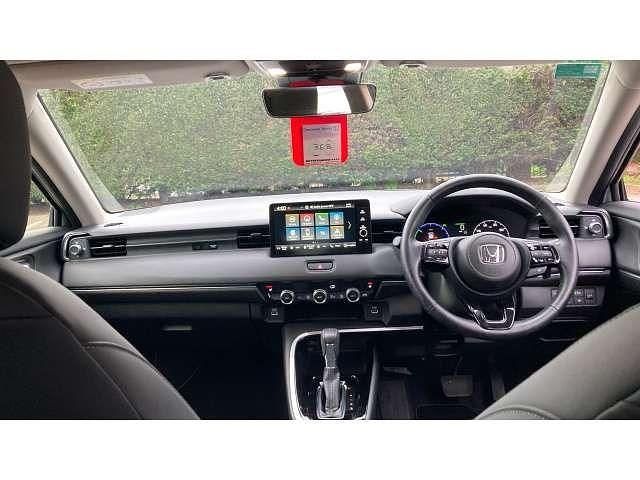 Used Honda HR-V Advance 152 HP (111 kW) 2022 White SUV