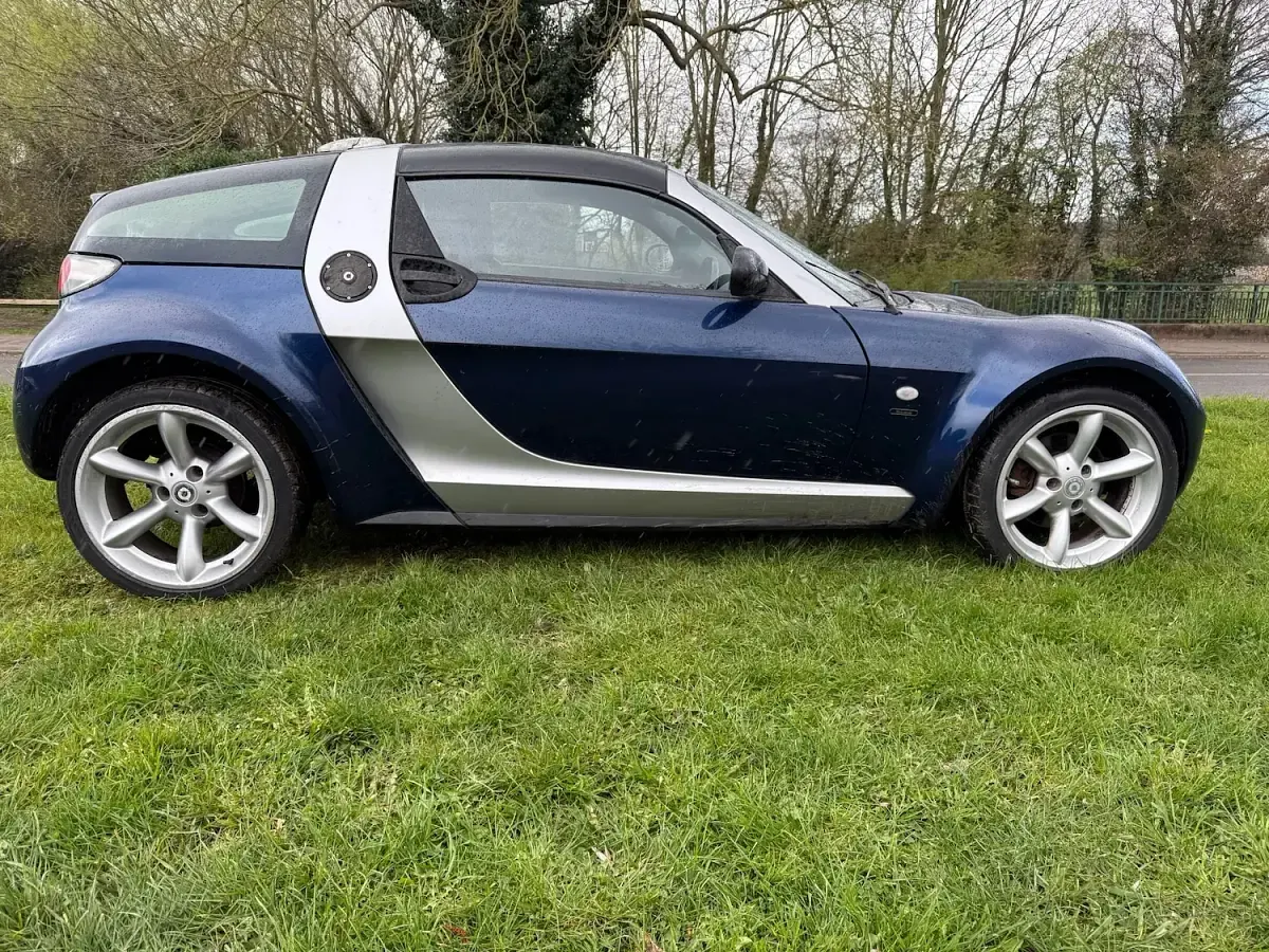 Used Smart Roadster 80 HP (58 kW) 2006 Silver Cabriolet
