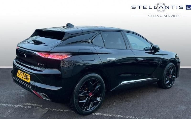 Used DS Automobiles DS4 Performance Line Plus 224 HP (164 kW) 2022 Black Hatchback