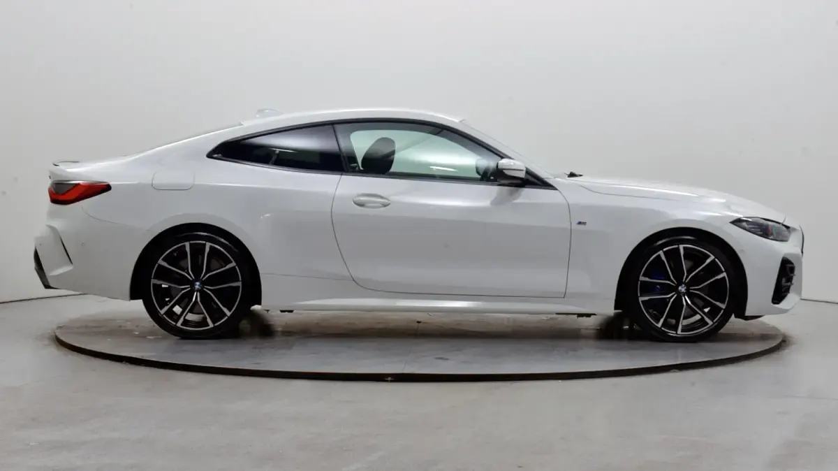 Used BMW 420 M Sport 187 HP (137 kW) 2023 White Coupe