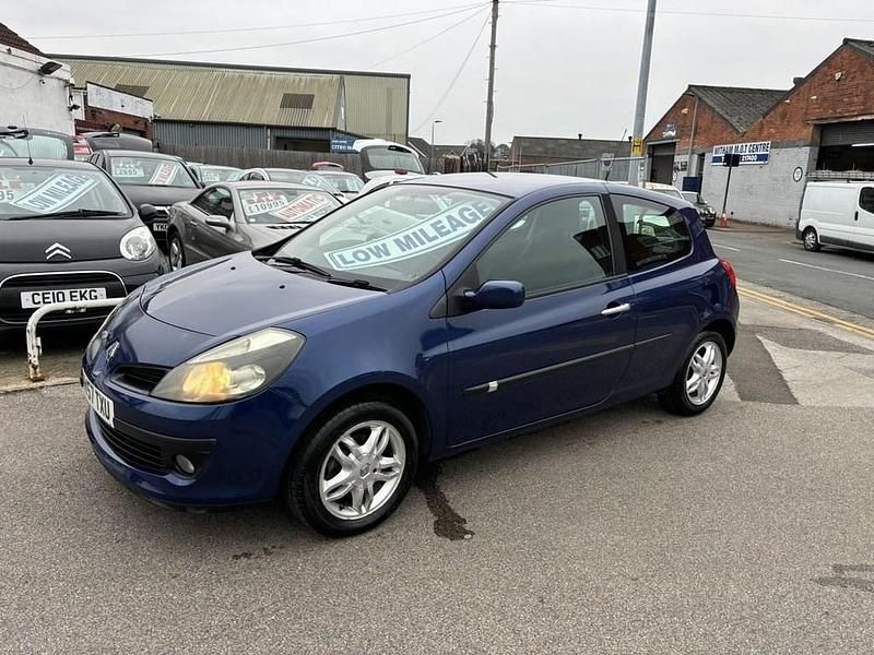 Blue Used 2007 Renault Clio II Dynamique Hatchback | £2,695 (Fair price) - Image 1/4