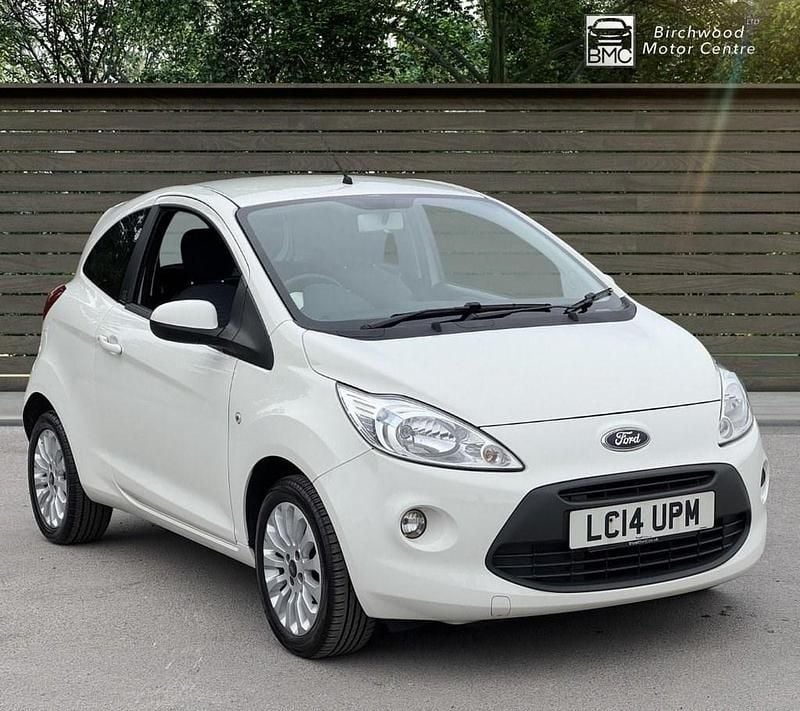 White Used 2014 Ford Ka Zetec Hatchback | £5,195 (Fair price) - Image 1/4