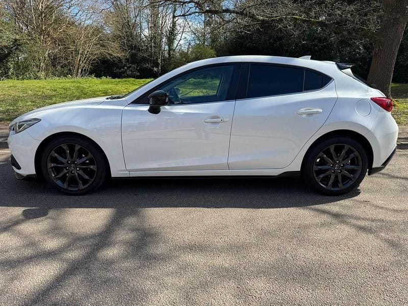 Used Mazda 3 Inclusive 165 HP (121 kW) 2016 White Hatchback