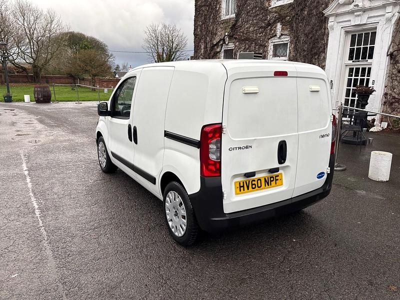 Used Citroën Nemo 70 HP (51 kW) 2010 White MPV