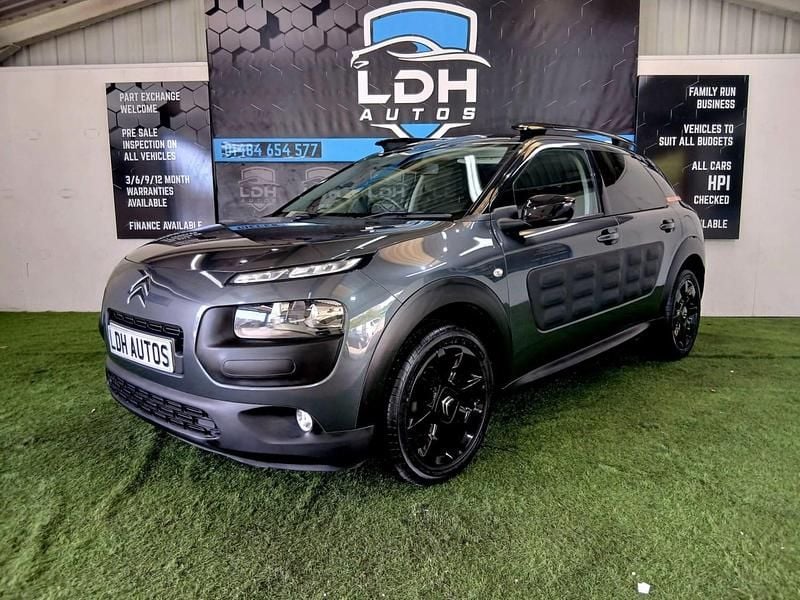 Used Citroën C4 Cactus Flair 110 HP (80 kW) 2016 Grey Hatchback