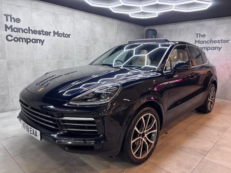 Blue Used 2018 Porsche Cayenne SUV | £26,990 (Fair price) - Image 1/4