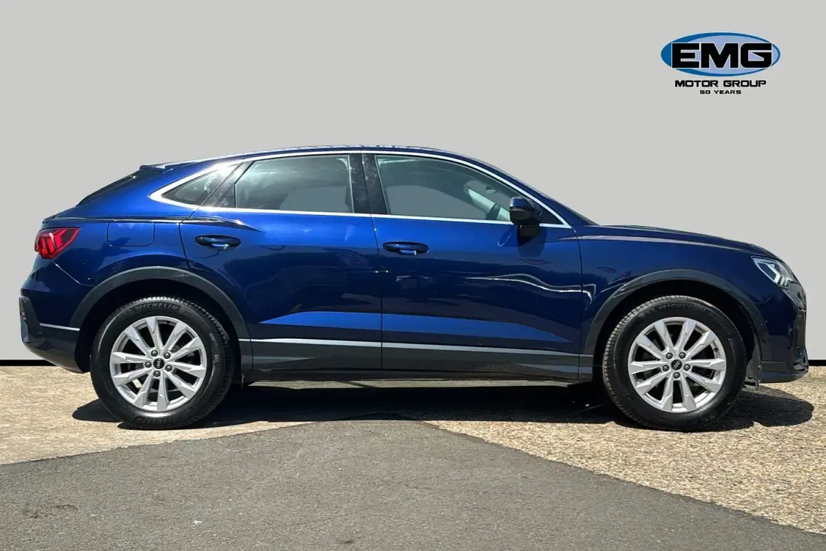 Used Audi Q3 Sportback Sport 150 HP (110 kW) 2022 Blue SUV