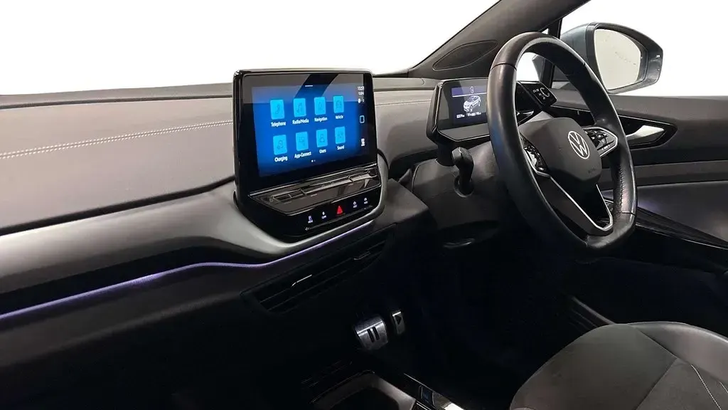 Usado VW ID.4 Pro 127 kW (174 HP) 2023 Azul SUV