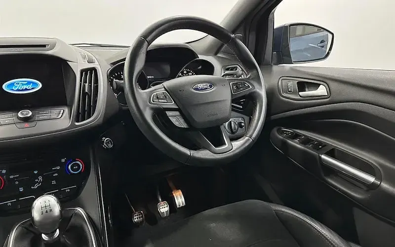 Used Ford Kuga ST-Line 120 HP (88 kW) 2018 Blue SUV